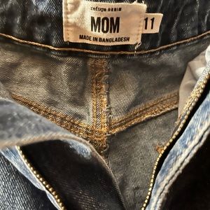 Refuge distressed mom jeans
